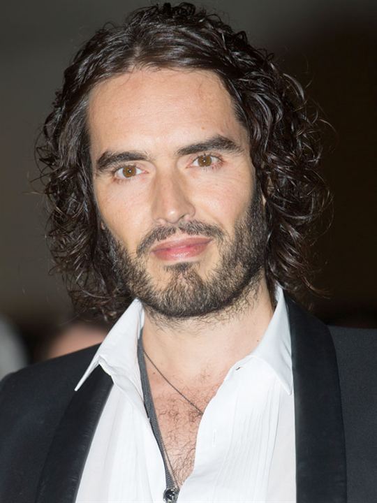Russell Brand; Grays,Londra,İngiltere doğumlu Russell Edward Brand olarak da bilinen İngiliz  oyuncu, senarist, yapımcı, yazar