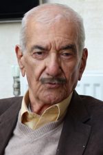 Safa Önal; Avanos, Nevşehir, Türkiye doğumlu Türk senarist, yönetmen, yazar