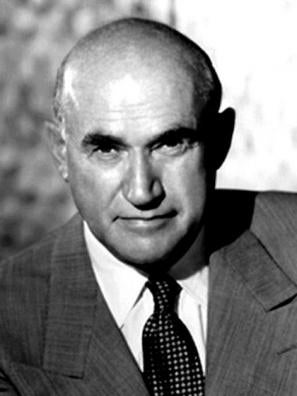 Samuel Goldwyn; Szmuel Gelbfisz, Samuel Goldfish olarak da bilinen Amerikalı yapımcı