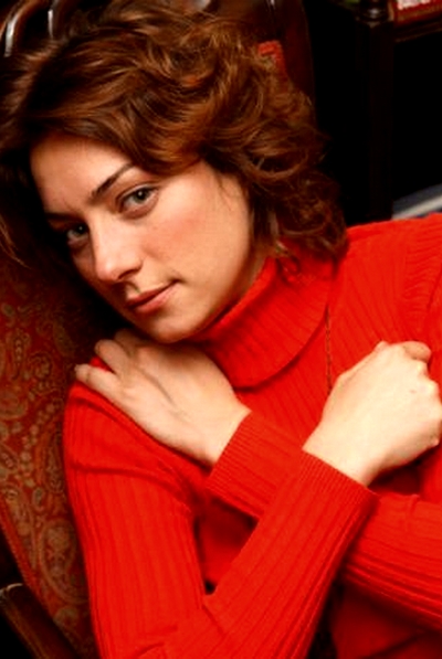 Sanem Çelik; İstanbul, Türkiye doğumlu Türk oyuncu