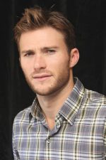 Scott Eastwood; Monterey, Kaliforniya, ABD doğumlu Scott Clinton Reeves olarak da bilinen Amerikalı oyuncu