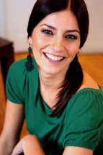 Seda Akman; Kütahya, Türkiye doğumlu Türk oyuncu