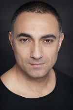 Selim Bayraktar; Kerkük, Irak doğumlu Türk oyuncu