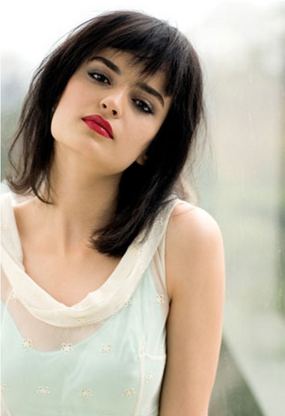 Selin Demiratar; Erzincan, Türkiye doğumlu Türk oyuncu