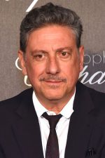 Sergio Castellitto; Roma, İtalya doğumlu İtalyan oyuncu, yönetmen, senarist