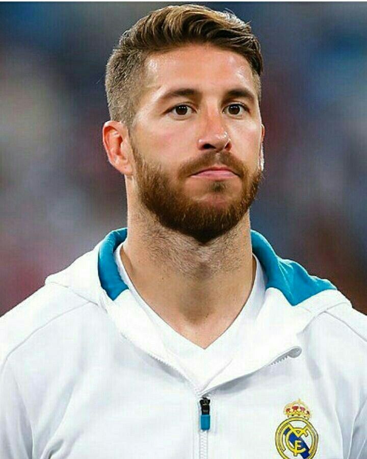 Sergio Ramos; Camas, Sevilla, Endülüs, İspanya doğumlu İspanyol sporcu, futbolcu, oyuncu