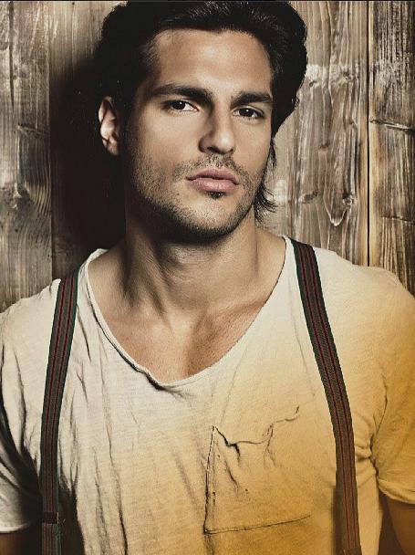 Serkan Çayoğlu; Almanya doğumlu Türk oyuncu