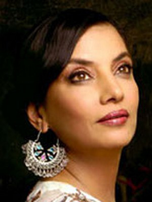Shabana Azmi; Haydarabad, Telangana, Hindistan doğumlu Hintaktivist oyuncu