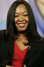 Shonda Rhimes; Shonda Lynn Rhimes olarak da bilinen Amerikalı idari yapımcı, senarist, creator/showrunner, yönetmen
