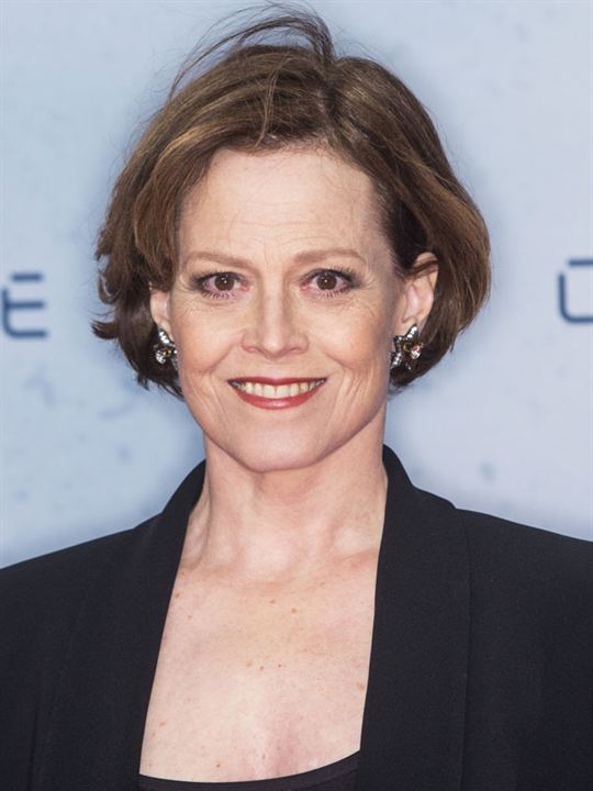 Sigourney Weaver; Manhattan, New York City, New York, ABD doğumlu Susan Alexandra Weaver olarak da bilinen Amerikalı oyuncu, ortak yapımcı, seslendirme sanatçısı