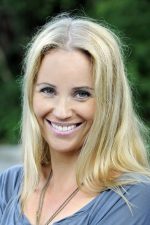 Sofia Helin; Hovsta,İsveç doğumlu İsveçli  oyuncu