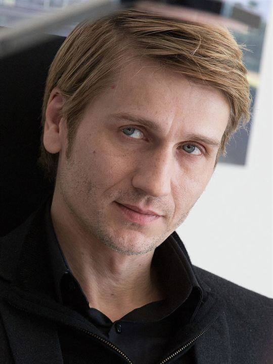 Stanislas Merhar; Paris, Fransa doğumlu Fransız oyuncu