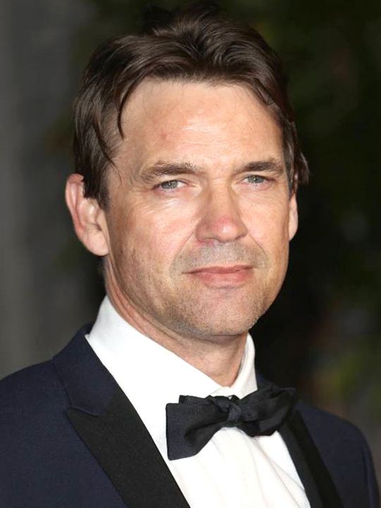 Dougray Scott; Glenrothes,Fife,İskoçya doğumlu Stephen Dougray Scott olarak da bilinen İskoç  oyuncu