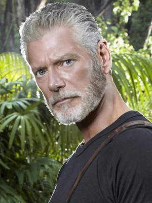 Stephen Lang; New York City, New York, ABD doğumlu Amerikalı oyuncu, idari yapımcı, seslendirme sanatçısı