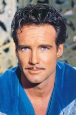 Steve Reevis; Browning, Montana, ABD doğumlu Amerikalı oyuncu