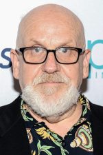 Stuart Cornfeld; Tarzana, Los Angeles, Kaliforniya, ABD doğumlu Amerikalı yapımcı, uygulayıcı yapımcı, idari yapımcı, oyuncu