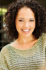 Susie Castillo; Boston, Massachusetts, ABD doğumlu Amerikalı manken, güzellik kraliçesi oyuncu