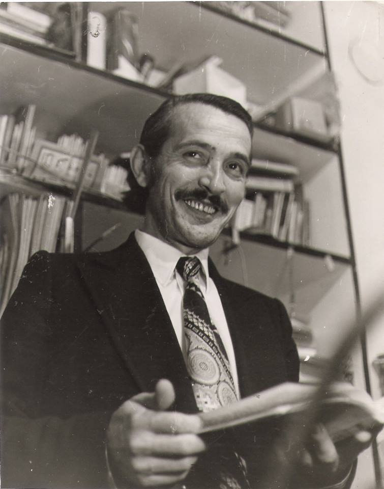 Şekip Ayhan Özışık; Nevşehir, Türkiye doğumlu Türk sazendemüzisyen, besteci