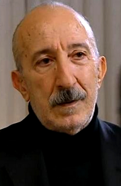 Şemsi İnkaya; İstanbul, Türkiye doğumlu Türk oyuncu