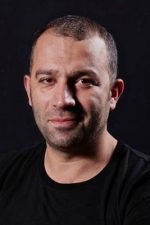 Şevket Çoruh; İstanbul, Türkiye doğumlu Türk oyuncu