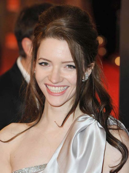 Talulah Riley; Hertford,Hertfordshire,İngiltere doğumlu İngiliz  oyuncu