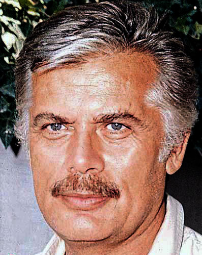 Tamer Yiğit; Balıkesir, Türkiye doğumlu Türk oyuncu, yazar