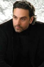 Taner Ertürkler; Berlin, Almanya doğumlu Türk oyuncu