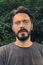 Tarık Aktaş; Türk senarist, yönetmen