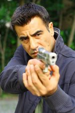 Tayanç Ayaydın; İstanbul, Türkiye doğumlu Türk oyuncu