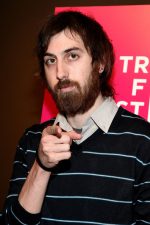 Ti West; Wilmington, Delaware, ABD doğumlu Amerikalı yönetmen, senarist, oyuncu