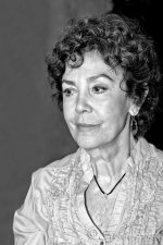 Tijen Par; Edirne, Türkiye doğumlu Türk oyuncu, seslendirme sanatçısı