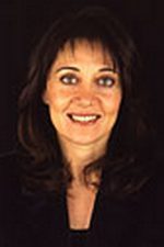 Tilbe Saran; İstanbul, Türkiye doğumlu Türk oyuncu, seslendirme sanatçısı, yazar