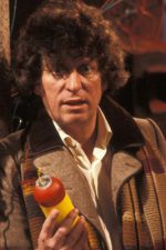 Tom Baker; Vauxhall,Liverpool,Merseyside,İngiltere doğumlu Thomas Stewart Baker olarak da bilinen İngiliz  oyuncu, senarist