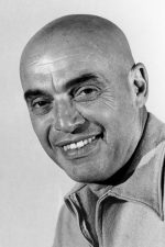 Tom Gries; Chicago, Illinois, ABD doğumlu Amerikalı yönetmen, senarist, yapımcı