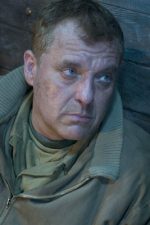 Tom Sizemore; Thomas Edward Sizemore Jr. olarak da bilinen Amerikalı oyuncu, senarist