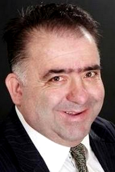 Tuncay Akça; Kastamonu, Türkiye doğumlu Türk oyuncu