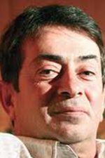 Turan Özdemir; Yatağan, Muğla, Türkiye doğumlu Türk oyuncu