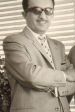 Turgut Demirağ; Sivas, Türkiye doğumlu Türk yapımcı, senarist, yönetmen