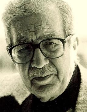 Turgut Özakman; Ankara, Türkiye doğumlu Türk senarist, yazar