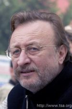 Turgut Yasalar; Bursa, Türkiye doğumlu Türk yönetmen, senarist, yapım sorumlusu, oyuncu