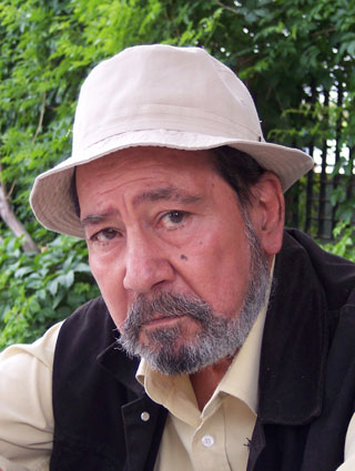 Türker Tekin; Turgutlu, Manisa, Türkiye doğumlu Türk oyuncu