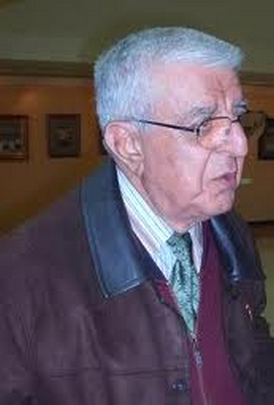 Üstün Asutay; İstanbul, Türkiye doğumlu Türk oyuncu