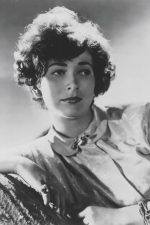 Valentina Cortese; Milano, İtalya doğumlu İtalyan oyuncu