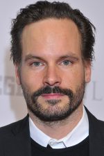 Wanja Mues; Hamburg, Almanya doğumlu Alman oyuncu