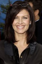 Wendy Crewson; Hamilton,Ontario,Kanada doğumlu Kanadalı  oyuncu