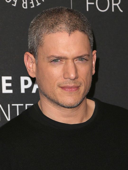 Wentworth Miller; Chipping Norton, Oxfordshire, İngiltere doğumlu Amerikalı oyuncu, senarist, ortak yapımcı