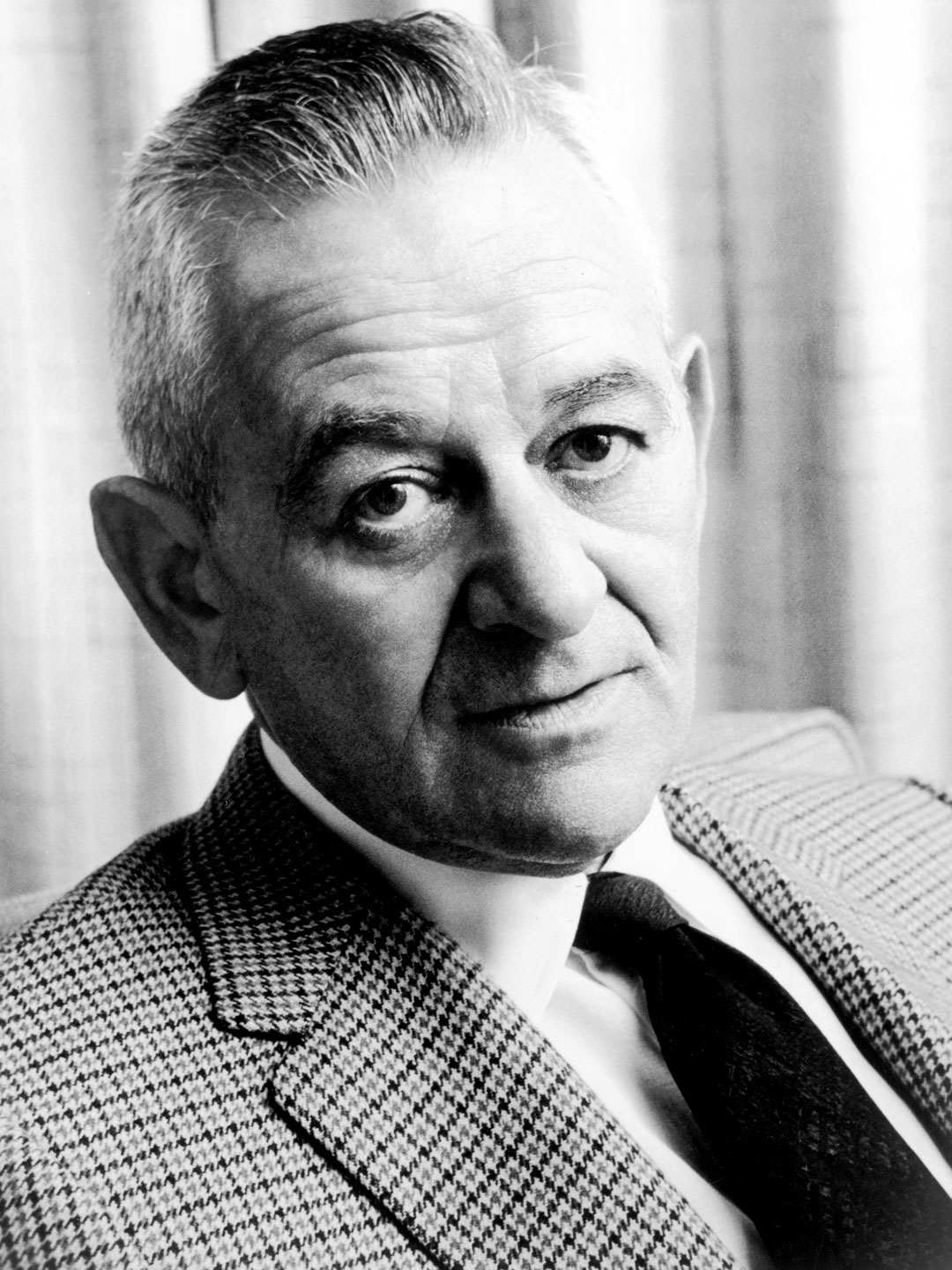 William Wyler; Mulhouse, Haut-Rhin, Fransa doğumlu Amerikalı yönetmen, yapımcı