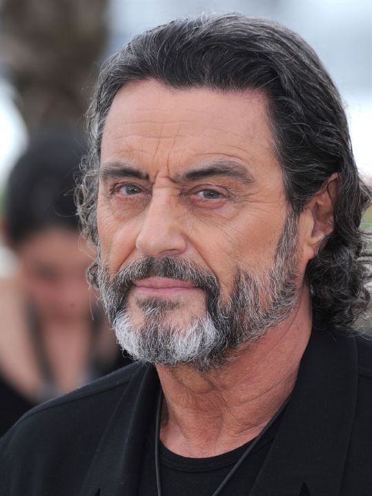 Ian McShane; Blackburn,Lancashire,İngiltere doğumlu İngiliz oyuncu, idari yapımcı