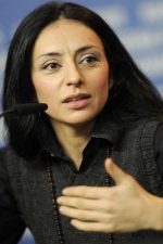 Yasemin Şamdereli; Dortmund, Kuzey Ren-Vestfalya, Almanya doğumlu Alman senarist, yönetmen