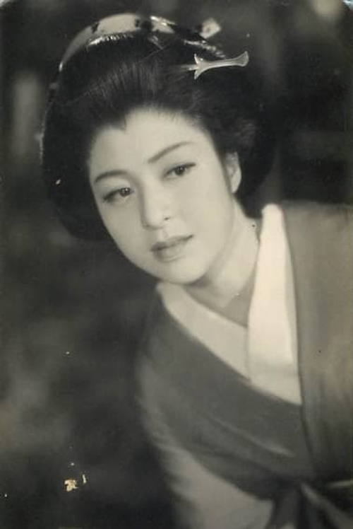 Yukiko Shimazaki; Tokyo, Japonya doğumlu Japon oyuncu